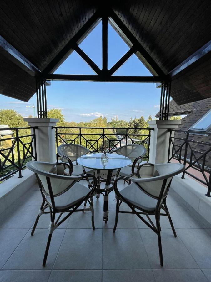Stunning 2-Bed Apartment In Sea Resort Varna Saints Constantine and Helena Exterior photo
